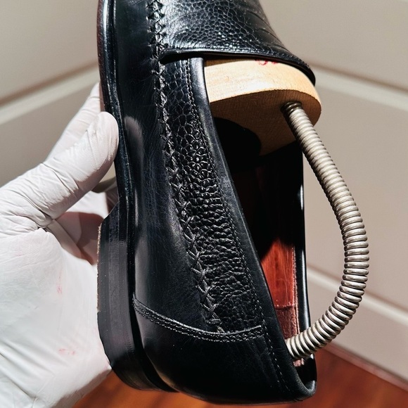 Johnston & Murphy Croc Design Loafers. - Picture 8 of 14